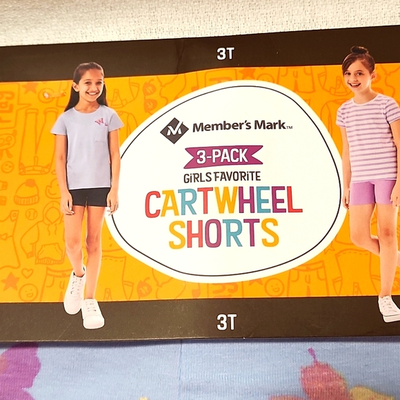 KIDS NEW 3 PACK CART WHEEL SHORT SIZE 3T. GIRLS FAVORITE - Picture 2 of 7